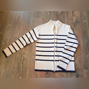 Small Staccatp Sweater